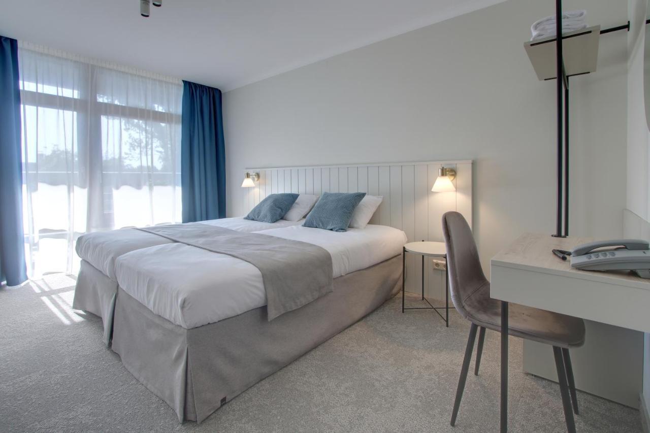 Marine Hotel Jūrkalne Kültér fotó