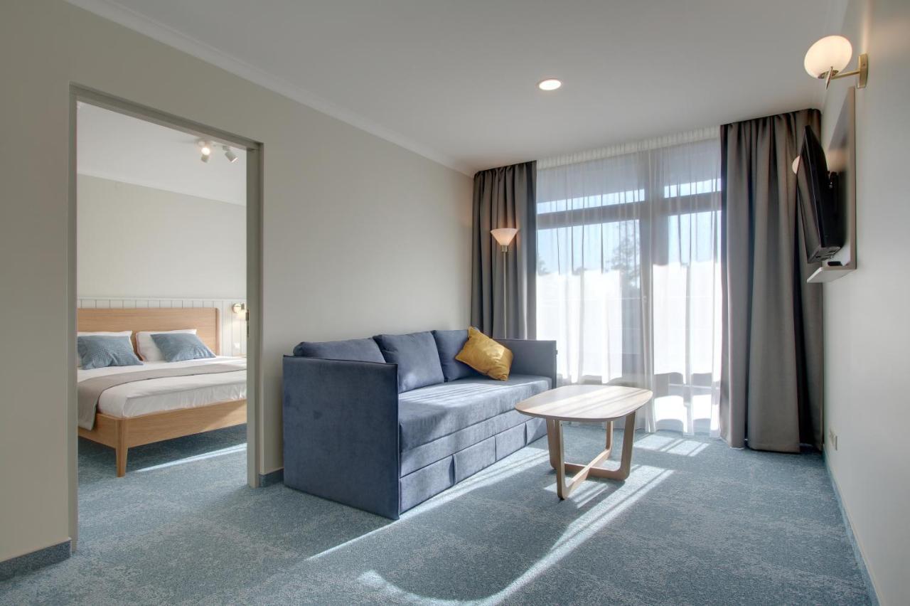 Marine Hotel Jūrkalne Kültér fotó